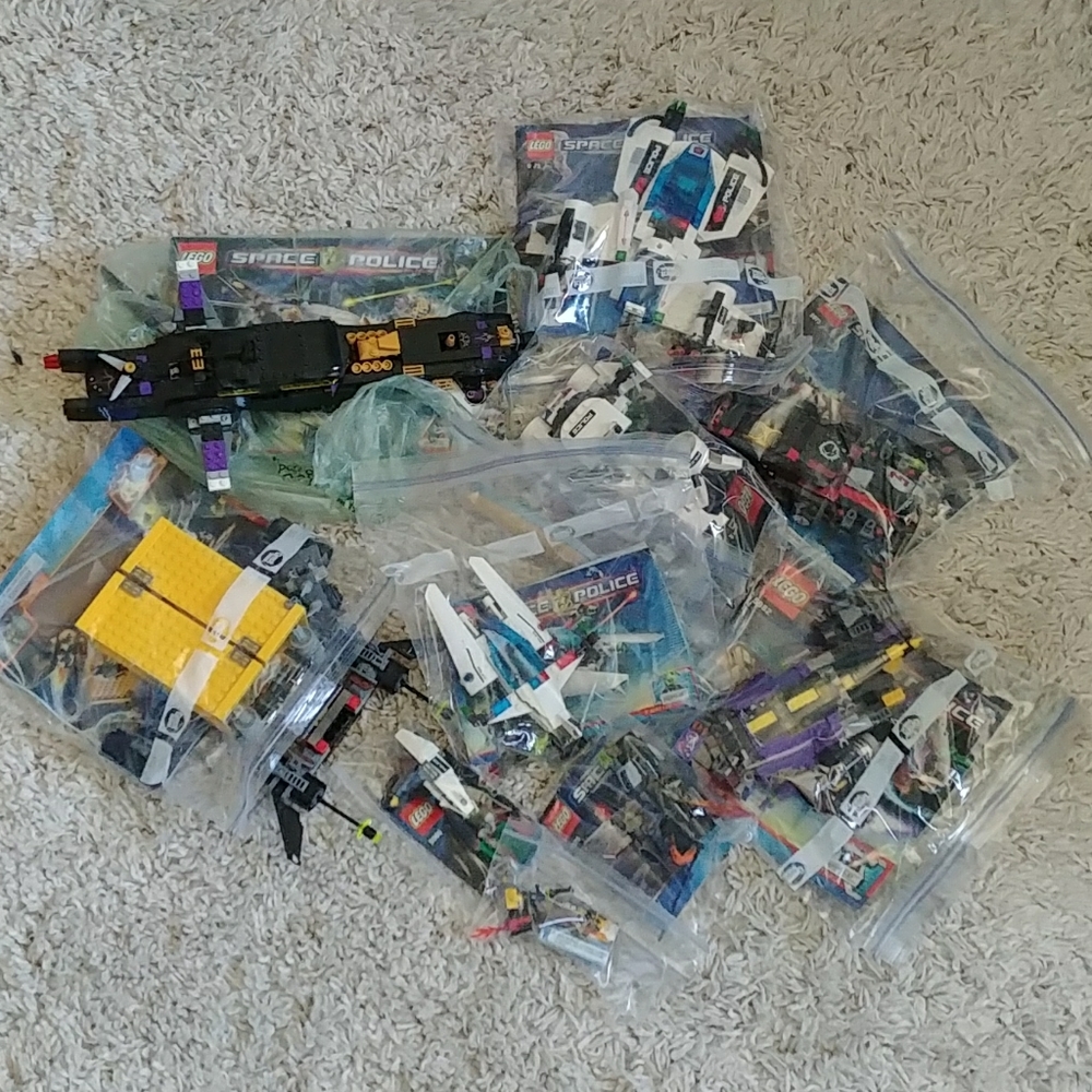 Huge Space police/alien/ police lego bundl…